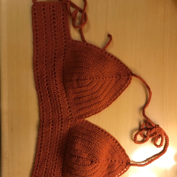 Crochet Bra - Picture 2 of 4